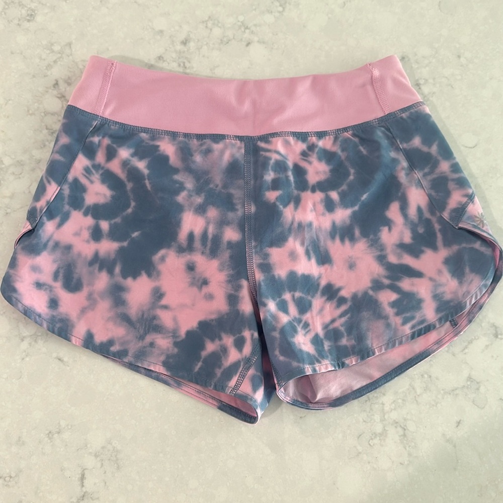 Athleta Girl Run the World 3” Short, size M, 8-10